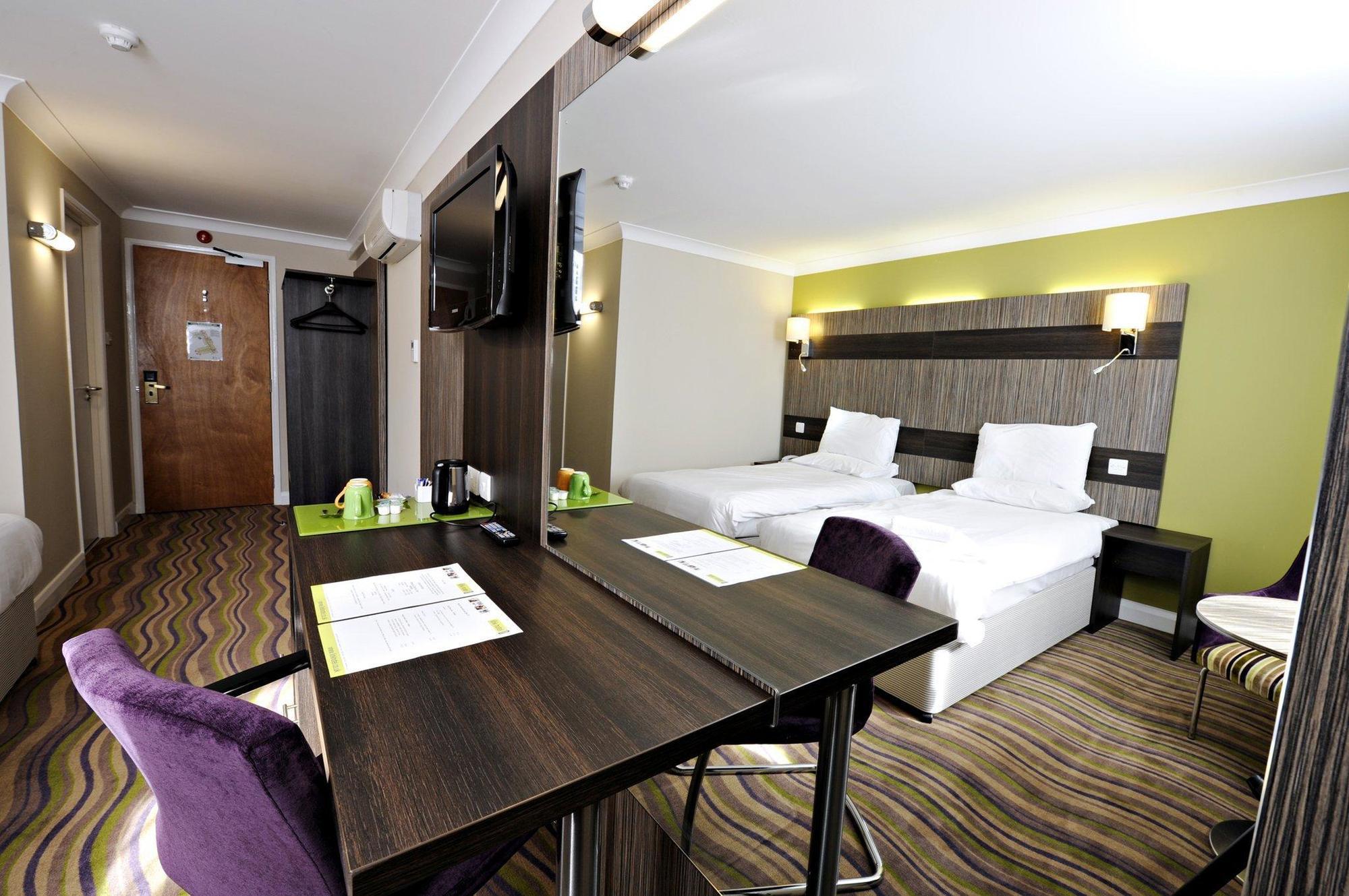 Link Hotel Loughborough Esterno foto